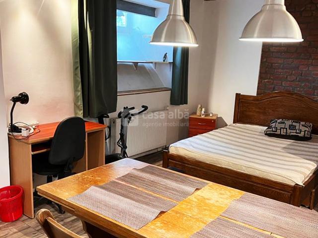 CENTRU la vila, 1 camera mobilat & utilat, ready to move