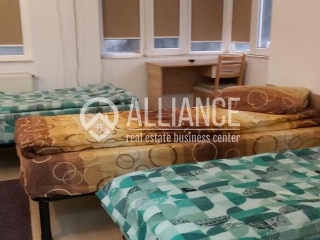 CENTRU PENINSULA Vila cu 11 studiouri si parcare!