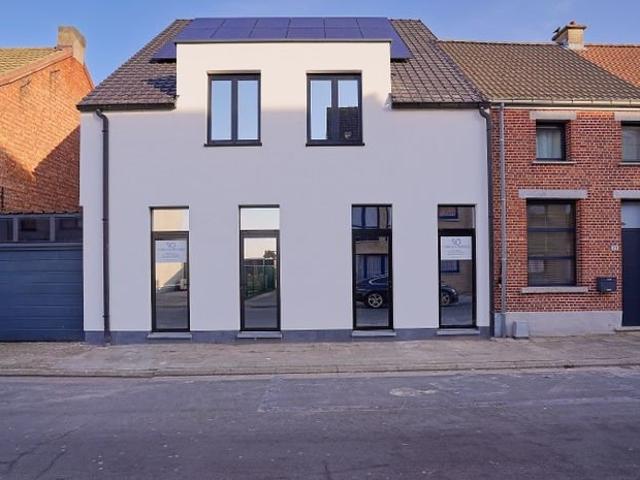 Centrum gelegen gezinswoning met 3 slaapkamers en tuin