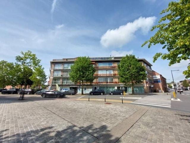 Centrum Hove, standingvol dakappartement met 2 slpk en 2 ter
