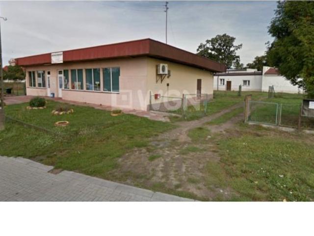Centrum 700 m², Czelin
