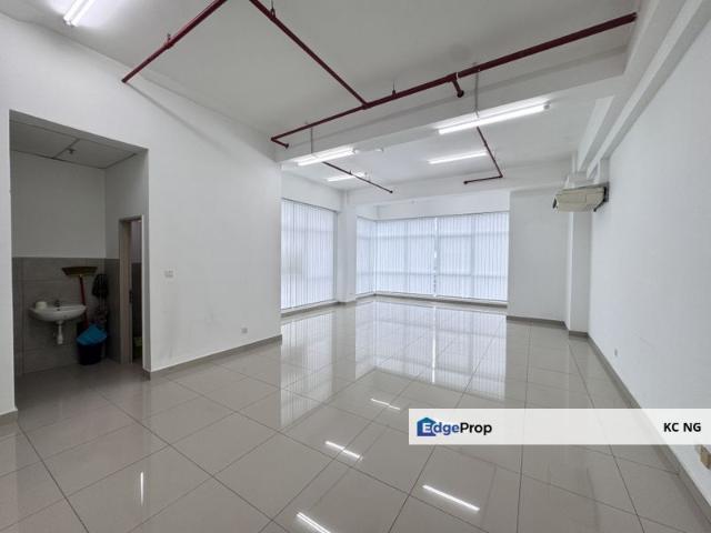 Centum @ Oasis Corporate Park