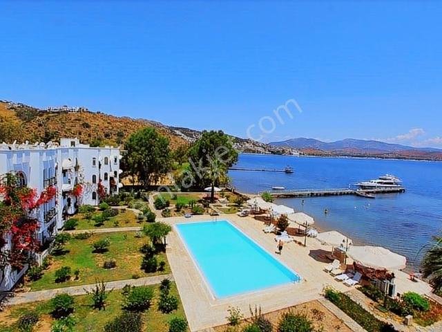 Century21 Den Mükemmel Lokasyonda Yenilenmiş Denize Sıfır Daire