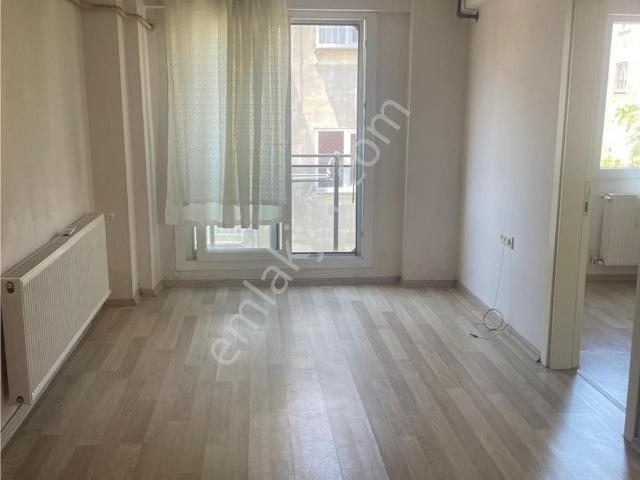 Century21 Işıltı'dan Zafer Mah.2+1 Kiralık Daire