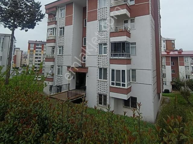 Century21'den Adakent Sitesinde Kiralık Daire