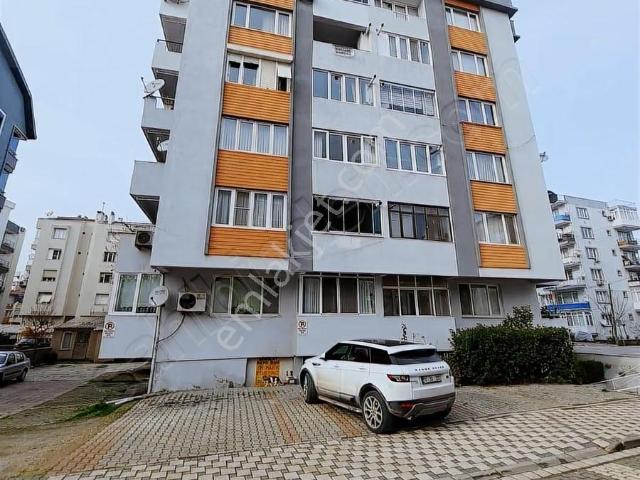 Century 21 Baldan Bahçelievlerde Eşyalı Kiralık 3+1 Daire