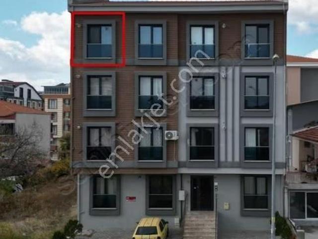 Century 21 Bal'dan Gop. Mahallesinde Eşyalı Kiralık 1+1 Daire