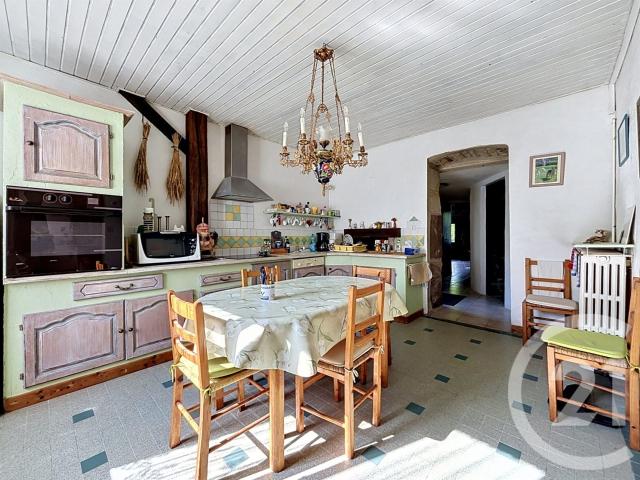Century 21 Gsm Immo à Lure vous propose: Cette maison de ca. 156m² Quers