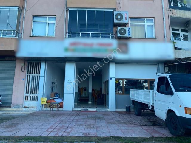 Century 21'den Perşembe'de Deniz Kenarında Anacadde Üzeri Dükkan