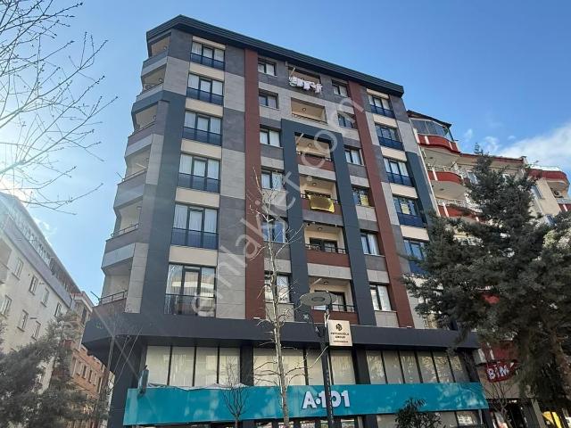 Cengiz Emlak.dan Ahmet Yesevi Caddesi Üzeri Sıfır 3+1 Kat 3 Otoparklı Daire