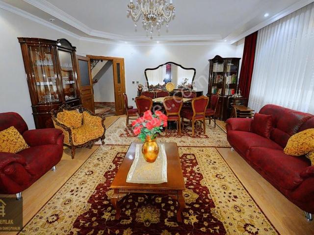 Cengiz Topel Cadde Üzeri Satılık 300m2 Dublex Daire