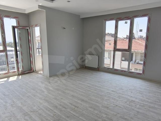 CENNET MAHALLESİ BARBAROS CAD SATILIK 2+1 YENİ DAİRE