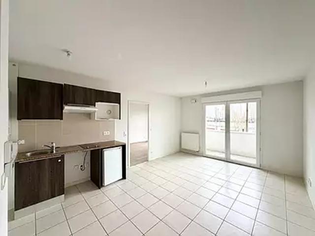 Cenon 33150 Achat / Vente appartement 2 pièces t2 au dernier étage parking