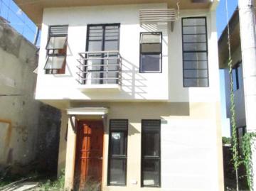 Cebu Minglanilla 3BR/2T&B Duplex House for Sale near the Sea