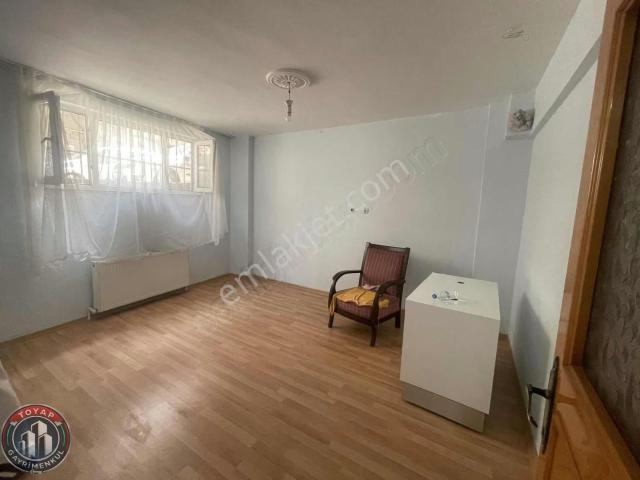 Cebecı Mahallesı Merkez Konumda Kıralık Bahçe Katı