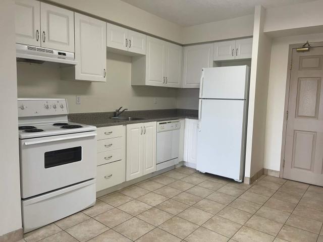 Cedar Creek Suite 611 Apartment for Rent