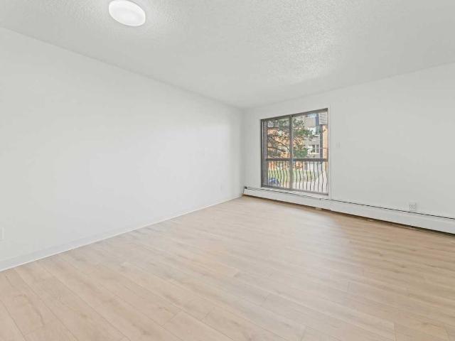 Cedar Manor 1 Bedroom Apartment for Rent at 12040 82 St Nw, Edmonton, AB T5B 2W6 Eastwood