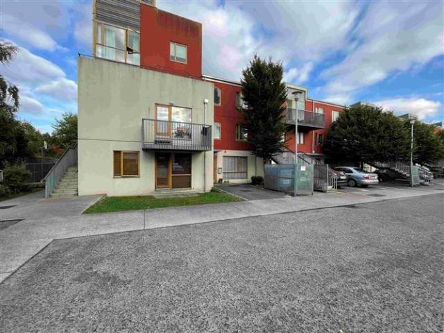 1,100 / month | Cedarbrook Place, Cherry Orchard, Dublin 10 Ray Cooke Auctioneers 4992 MyHome. Ie Lettings