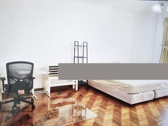 Cedarwood Grove Terraced House Room Rental, $850, 1 Bed 1 Bath 250 sqft $3.40 psf