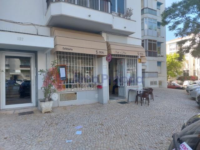 Cedência de Quotas Café Restaurante em Funcionamento Estoril
