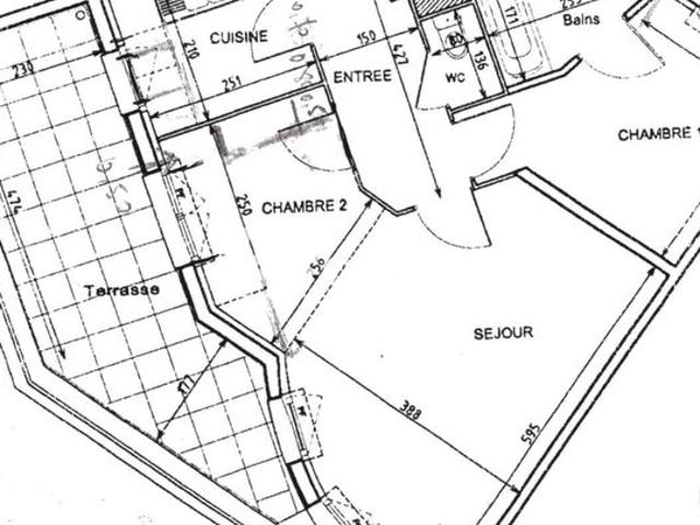 CEGY LE HAUT F3 A 3Mn RER A, AVEC TERRASSE ET PARKING