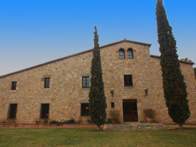 Ceigrup The On Estate: En el corazón del interior del Empord. 513m² Santa cristina d'aro