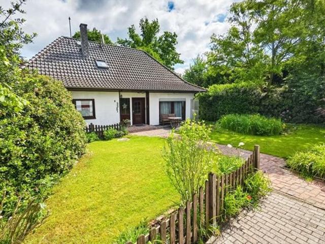 Celle Altenhagen Familienhaus mit großem nicht einsehbaren Garten