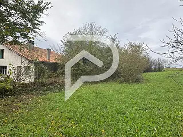 Celles sur Belle 79370 Achat / Vente maison 4 pièces t4 au dernier étage