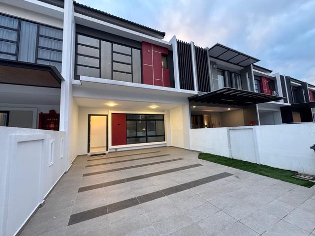 Cello Desa Tebrau Double Storey Terrace House For Rent