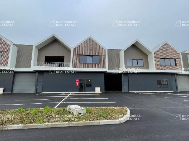 Cellules neuves à vendre Flins sur Seine Parc d'activité