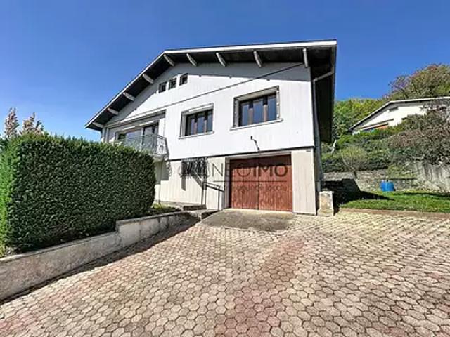 Certilleux 88300 Achat / Vente maison 5 pièces t5 au dernier étage terrasse
