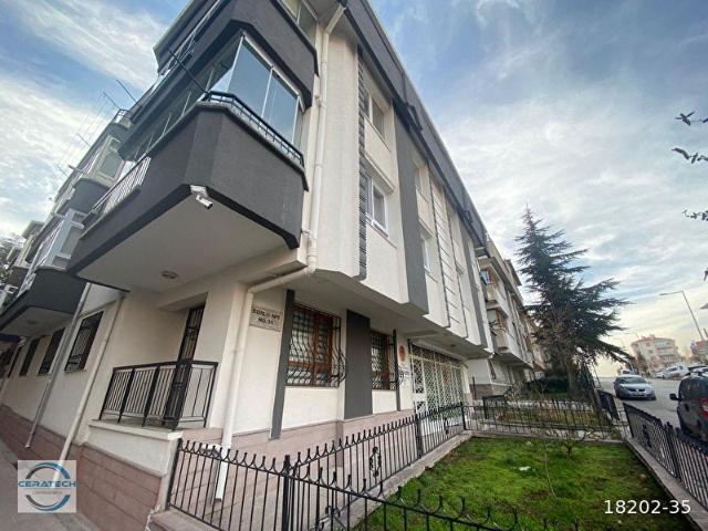 CERATECHden 3+1 CADDE YAKINI YÜKSEK GİRİŞ YAPILI MASRAFSIZ ÖN CEPHE