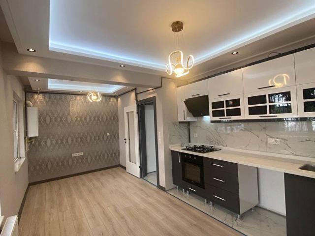 CERATECHden LÜKS YAPILI 2+1 Y GİRİŞ ÖN CEPHE DİKMEN CD YANİ
