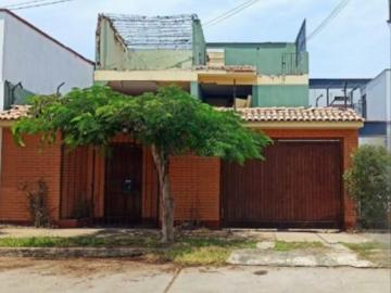 CERCA ESTACIÓN ANGAMOS,AV. AVIACIÓN, MUNICIPALIDAD,CC REAL PLAZA,FRENTE A PARQUE
