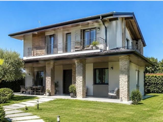 Cerco villa singola o bifamiliare