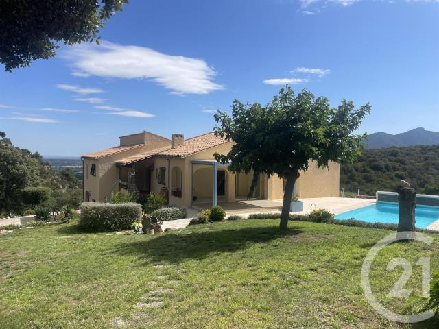 Unique à Ceret Sur les hauteurs de Ceret, dans un cadre ex. 204m² Céret