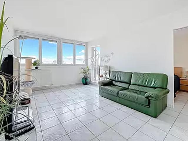 Cergy 95000 Achat / Vente appartement 4 pièces t4 balcon parking