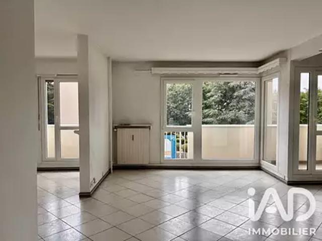 Cergy 95000 Achat / Vente appartement 4 pièces t4 parking