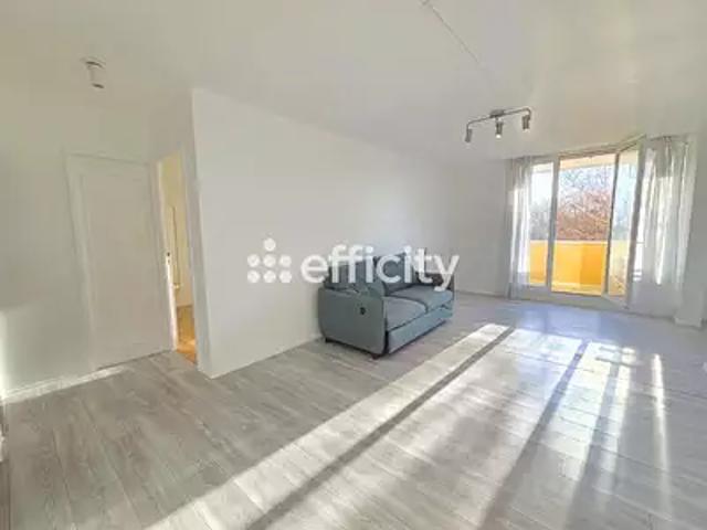 Cergy 95000 Achat / Vente appartement 3 pièces t3 balcon