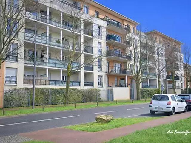 Cergy 95000 Achat / Vente appartement 3 pièces t3 cave balcon