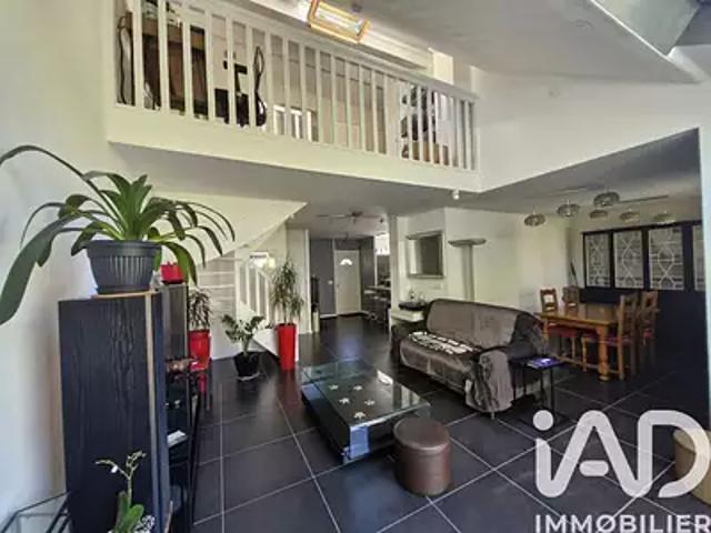 Cergy 95000 Achat / Vente maison 5 pièces t5 parking