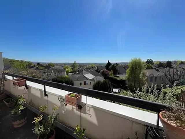 Cergy 95800 Achat / Vente appartement 4 pièces t4 au dernier étage terrasse