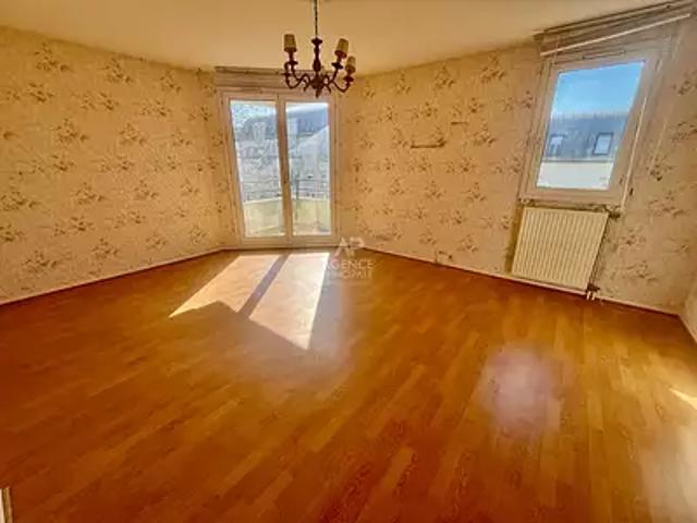 Cergy 95800 Achat / Vente appartement 3 pièces t3 cave parking
