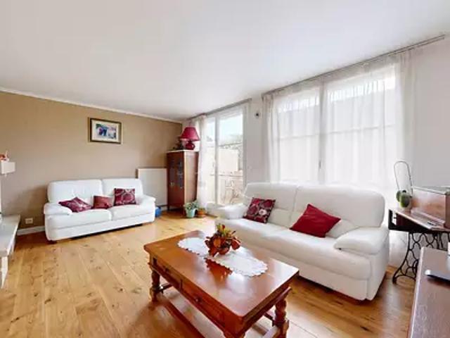 Cergy 95800 Achat / Vente maison 7 pièces t7 au dernier étage terrasse