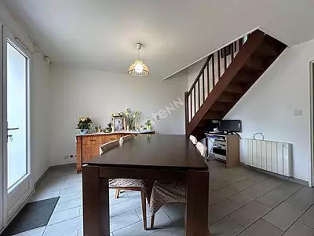 Cergy 95800 Achat / Vente maison 4 pièces t4 au dernier étage terrasse