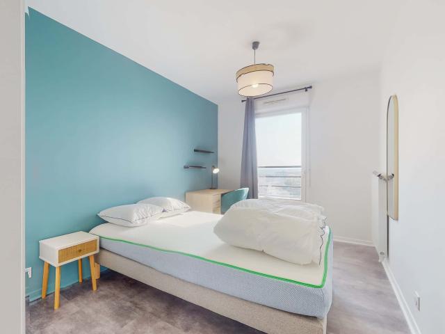 Cergy Bernard Hirsch Private Room 2