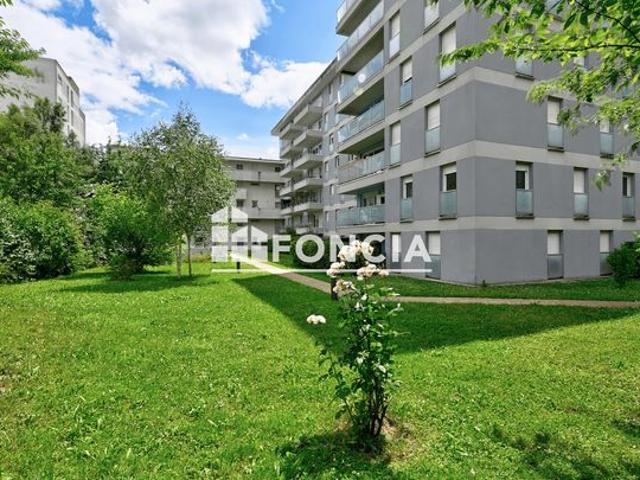 CERGY LE HAUT, A 2 Mn DU RER A, F4, DERNIER ETAGE, AVEC TERRASSE, PARKING SOUS SOL