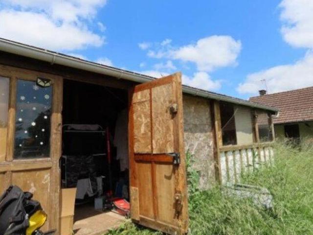 Cerisiers: maison de 38m² en vente 4000 €