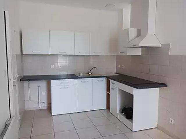Cérons 33720 Location maison 4 pièces t4