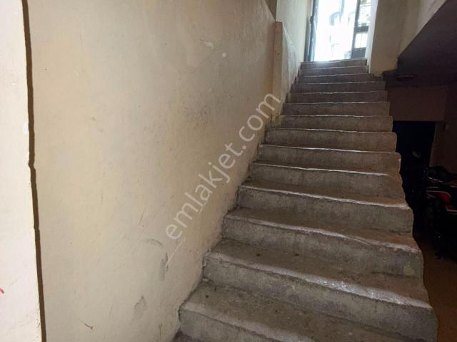 Cerrahpaşa Emlaktan Avcılar Mustafa Kemalpaşa’da Kiralık 40 M² Bodrum Kat Dükkan | 10.000 Tl